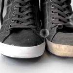 Чем отмыть белую подошву кроссовок