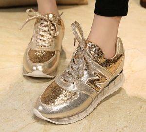 Кроссовки женские: фото