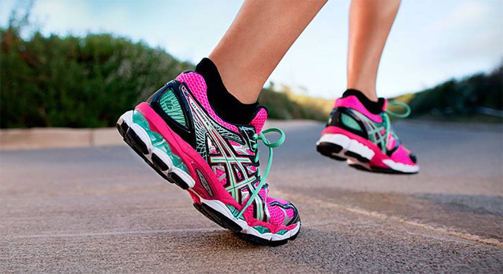 Как выбрать кроссовки Asics для бега