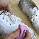 Как очистить белые кроссовки из ткани
