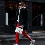 Луки с кроссовками Баленсиага