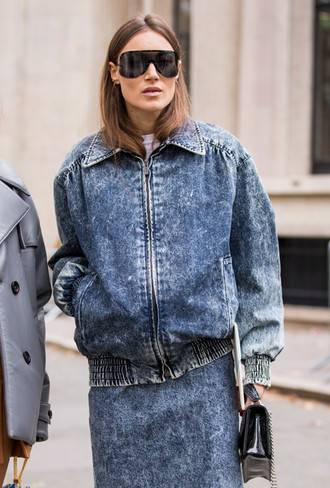 С чем носить зелёные кроссовки 