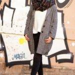 С чем носить бордовые кроссовки