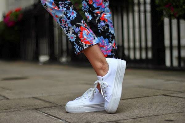 Модная обувь на толстой подошве