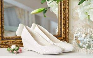 свадебные туфли