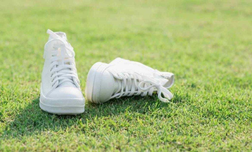 Как почистить подошву кед