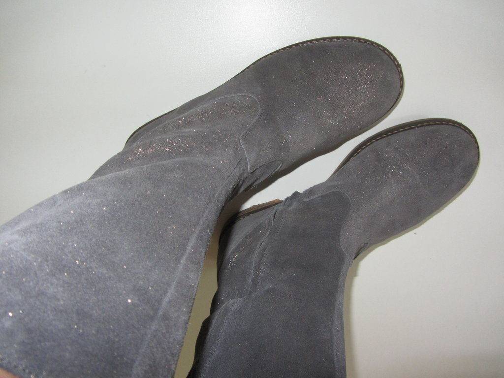 Как покрасить замшевые сапоги