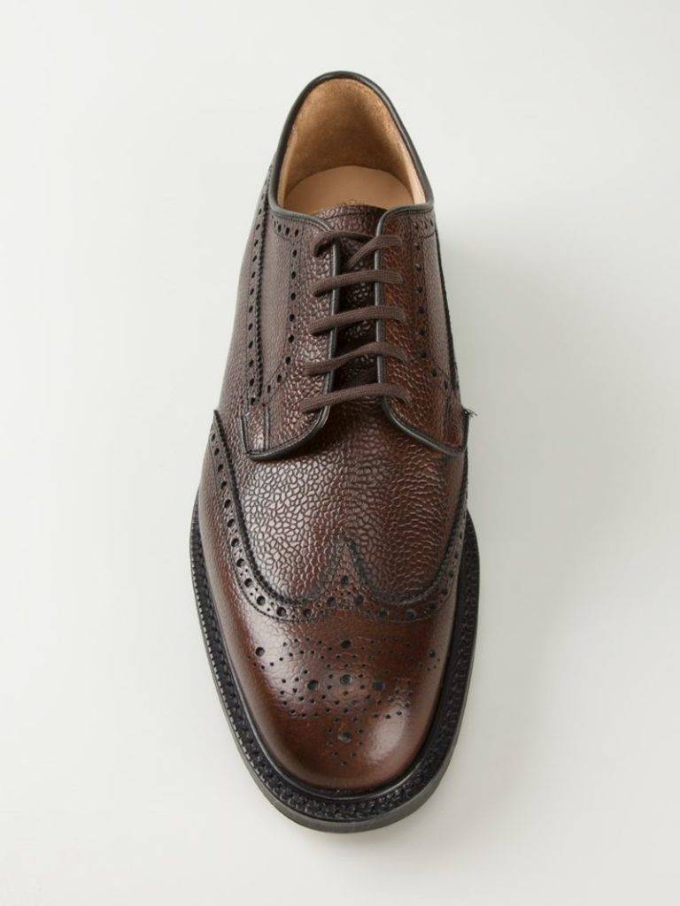 С чем носить женские броги