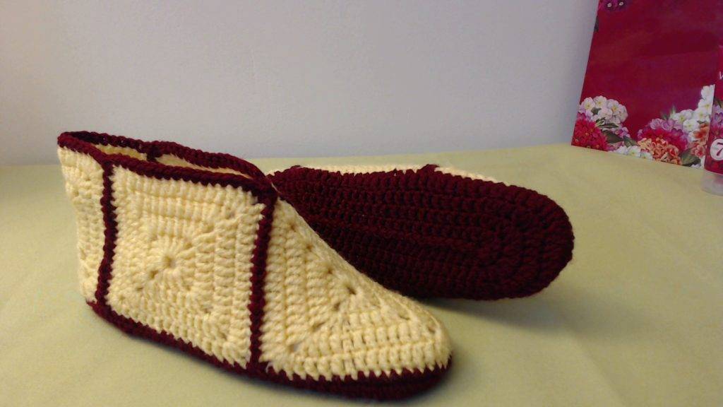 Тапочки из квадратов крючком