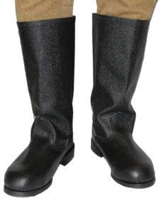 Из чего сделаны кирзовые сапоги