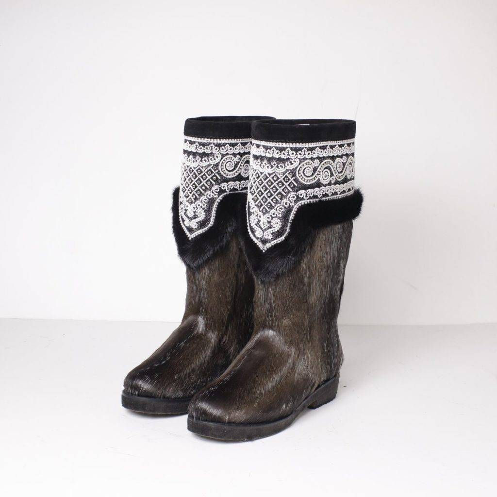 Якутские унты