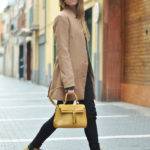 С чем носить бежевые ботинки