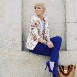 С чем носить синие туфли