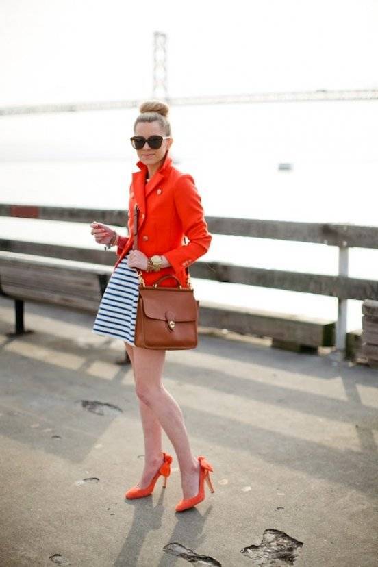 С чем носить оранжевые туфли