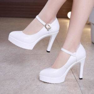 Женские туфли на каблуке 2019