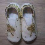 Как украсить чешки на утренник для девочек