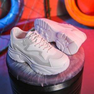 Топовые женские кроссовки 2019