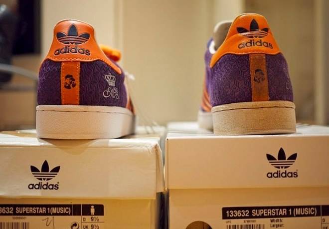 Как отличить оригинал кроссовок Адидас от подделки