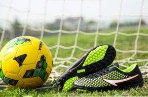 Как выбрать бутсы для футбола