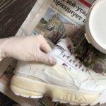 Как отбелить белые кроссовки от желтизны