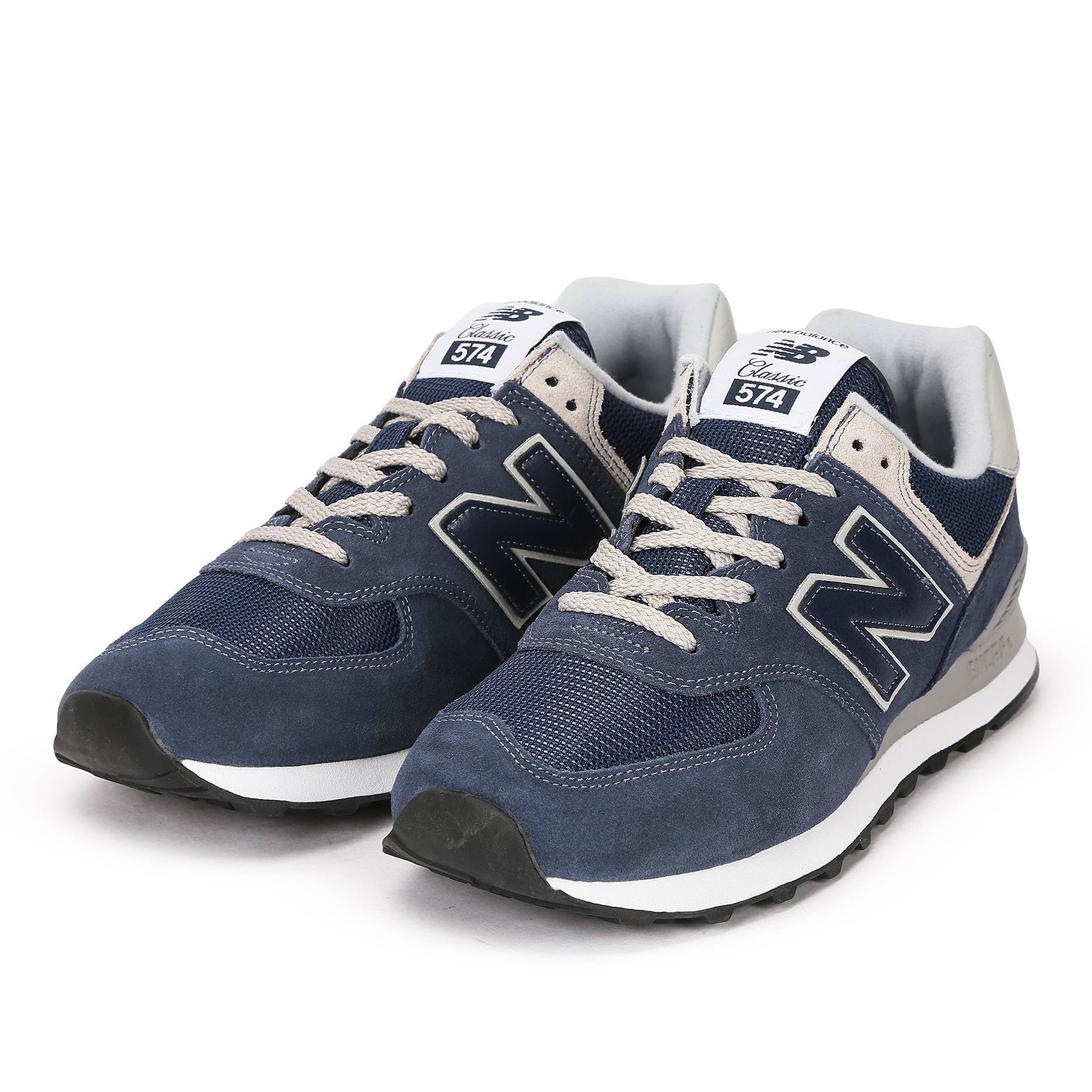 Кроссовки фирмы Нью Баланс