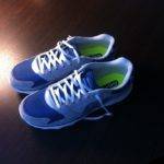 Kак спрятать шнурки в кроссовки