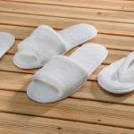 Можно ли забирать тапочки из отеля