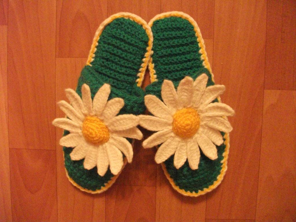 Тапочки-шлёпанцы крючком: схемы