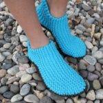 Домашние вязанные тапочки своими руками спицами