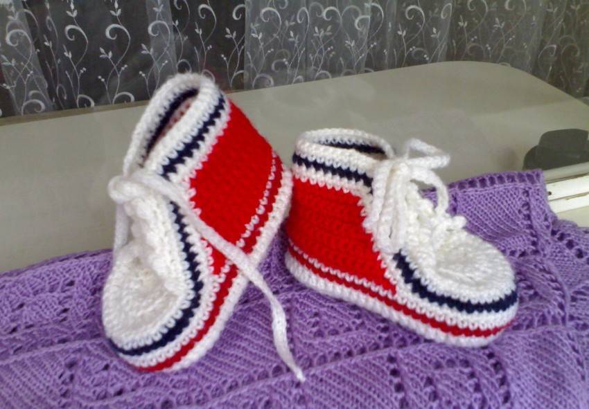 Кеды спицами для малыша: описание