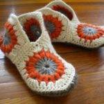Тапочки крючком из мотивов