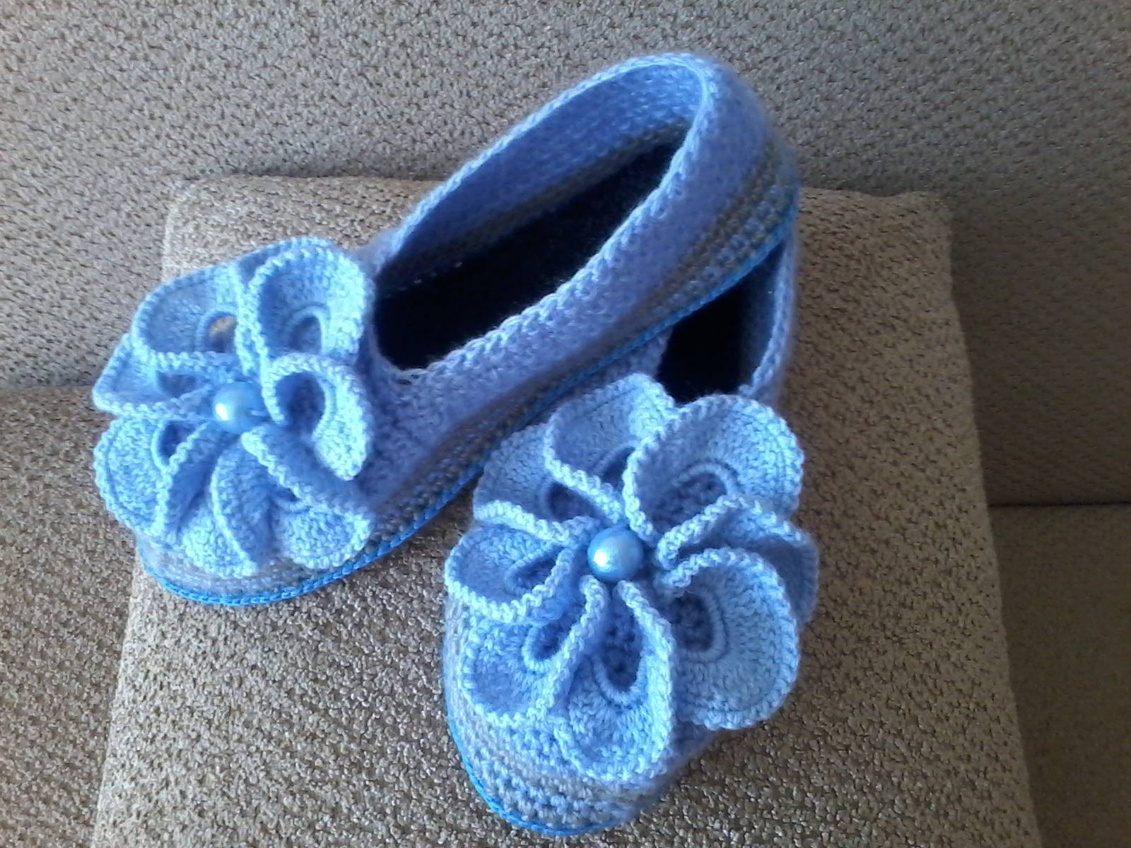 Тапочки крючком на войлочной подошве
