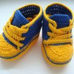 Как связать детские кроссовки