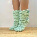 Вязаные сапоги спицами с описанием и фото