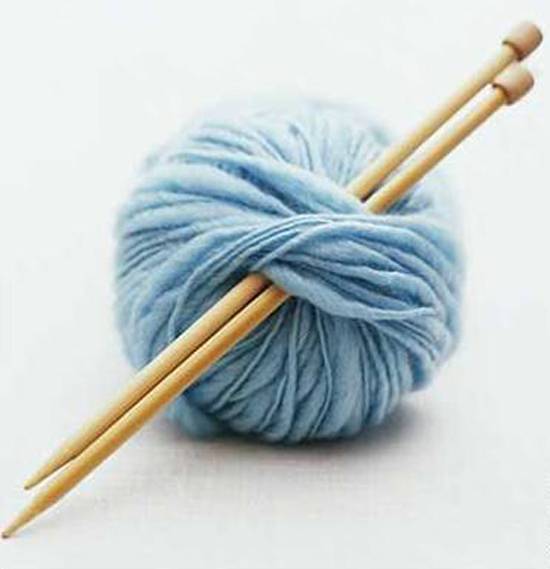 Вязаные тапочки спицами без швов