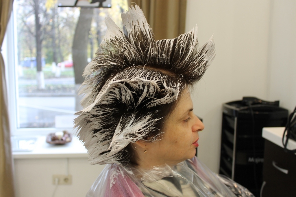 Мелирование волос в домашних условиях