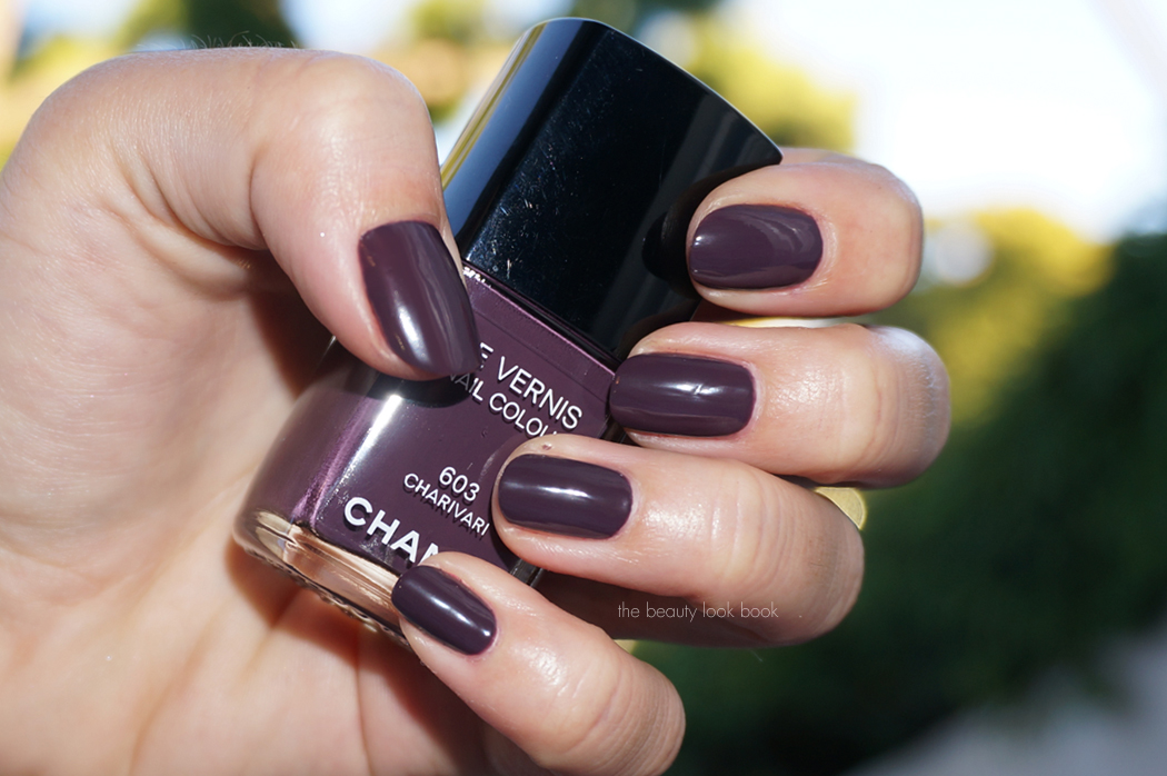 Chanel 522 monochrome le vernis longwear nail color review
