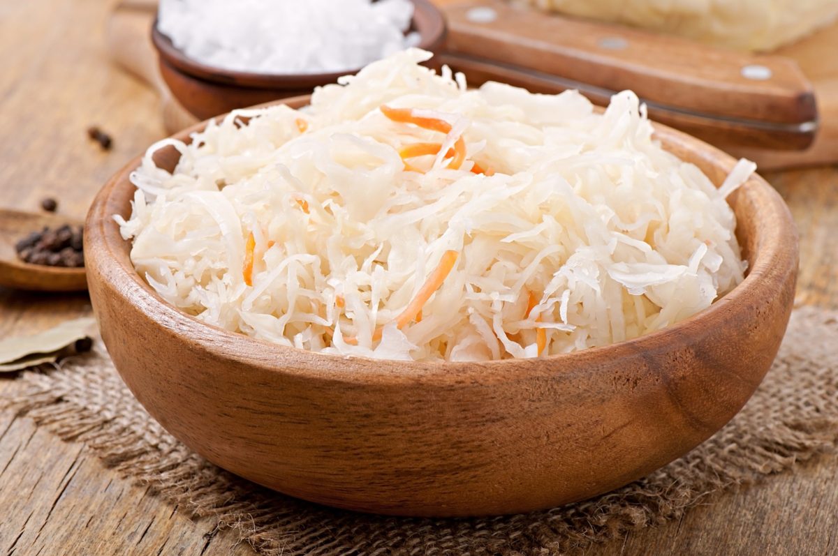 Маски для лица из капусты. маски из квашеной капусты