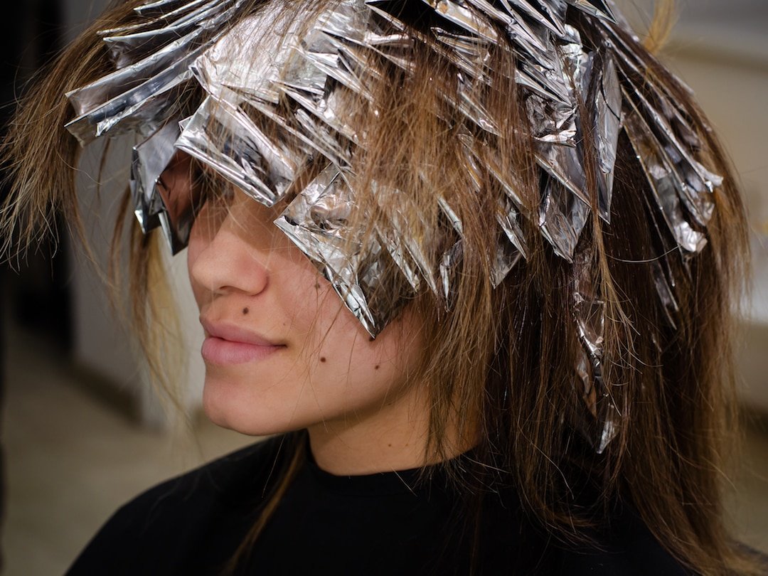 Как сделать мелирование: техники окрашивания с фольгой и без нее, шапочкой, шатуш самостоятельно