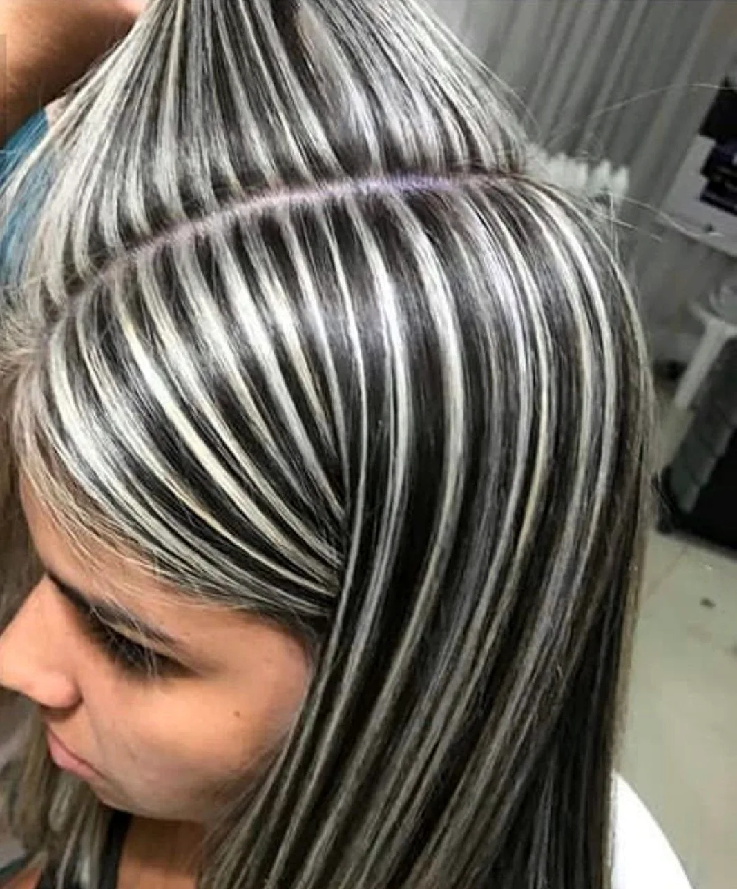 Мелирование на фольгу в домашних условиях: описание техники и секреты окрашивания